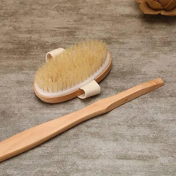 szczotka-do-masazu-i-mycia-ciala-z-miekkim-wloknem-material-czesci-myjacej-tworzywo-naturalne-material-rekojesci-tworzywo-naturalne