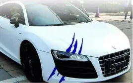 nalepa-auto-pazurek-pojazd-monster-bestia-blizna