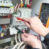profesjonalny-miernik-pradu-multimetr-lcd-waga-z-opakowaniem-0-2-kg
