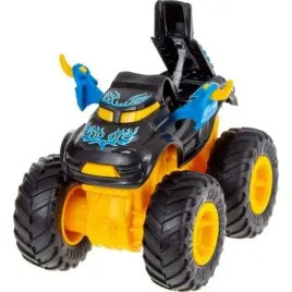hot-wheels-monster-trucks-kraksa-steer-clear