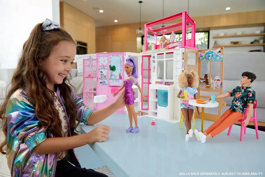 barbie-domek-dla-lalek-hcd47