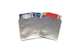 etui-antykradziezowe-rfid-karty-paypass-antyscan