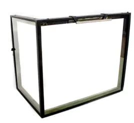 przerobka-drzwiczek-naroznych-z-szyby-naroznej