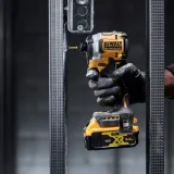 dcd805-dcf850-powerstack-18v-dewalt-dck2050h2t-stan-nowy-opakowanie-walizka