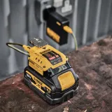 ladowarka-adapter-usb-powerbank-18v-dewalt-dcb094k-uszkodzony-nie