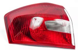 ford-kuga-08-13-lampa-tylna-lewa