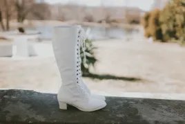 obuwie-dla-mazoretek-pod-kolano-kozaki-biale-skora-rozmiary