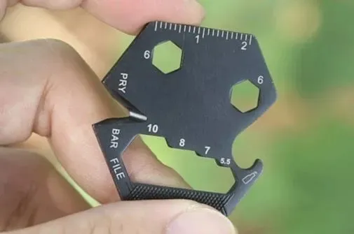 wielofunkcyjny-brelok-do-kluczy-14w1-multitool-marka-inna-marka