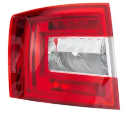 skoda-octavia-17-20-kombi-lampa-tylna-led-lewa