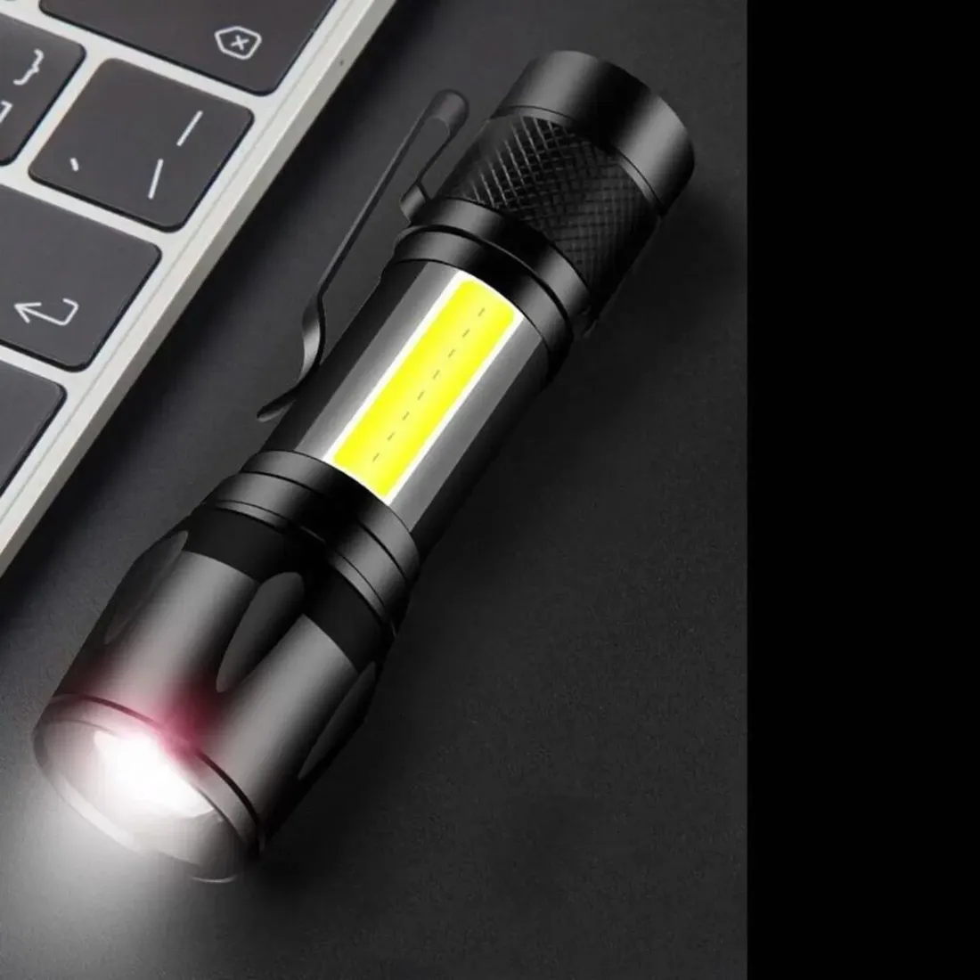 latarka-led-kieszonkowa-usb-etui