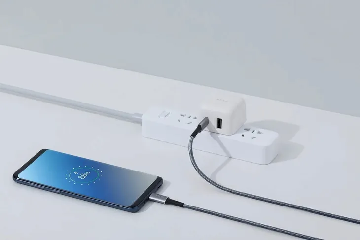 mili-usb-c-usb-c-kabel-stan-nowy