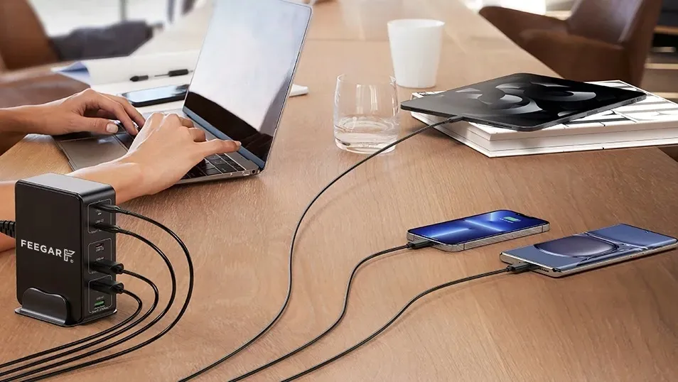 ladowarka-sieciowa-feegar-tower-pro-140w-usb-typ-c