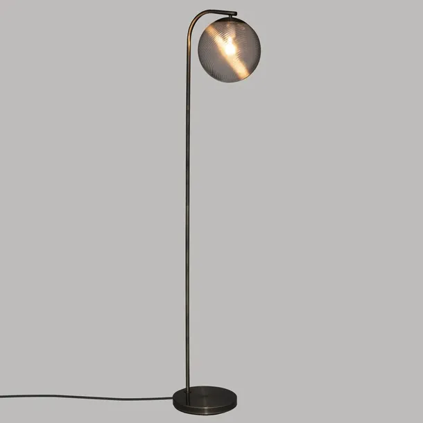 lampa-podlogowa-strada-zasilanie-brak-informacji