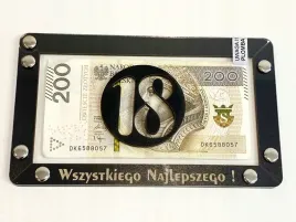 pudelko-na-pieniadze-super-prezent-18-urodziny
