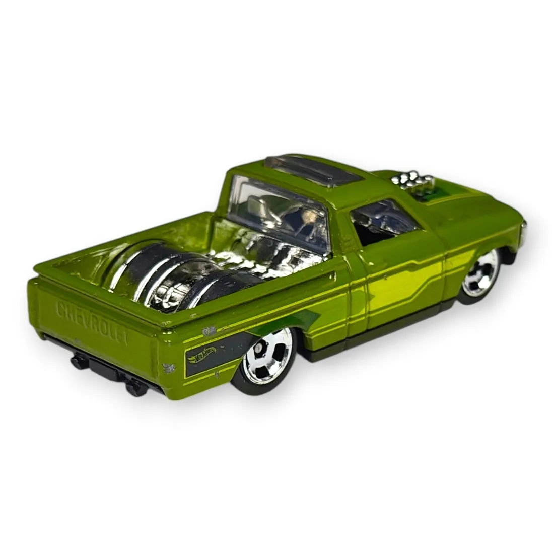 hot-wheels-custom-72-chevy-luv-luzak