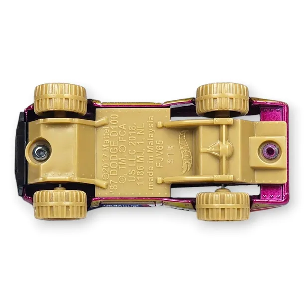 hot-wheels-87-dodge-d100-luzak-marka-matchbox