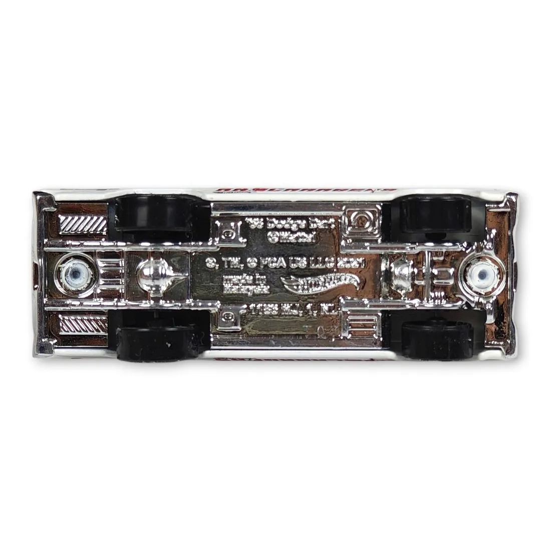 hot-wheels-68-dodge-dart-luzak-stan-powystawowy