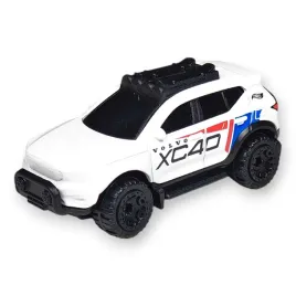 hot-wheels-volvo-xc40-recharge-luzak