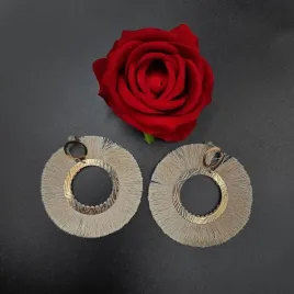 kolczyki-bezowe-z-fredzlami-kola-boho-chwosty-beauty-senses-bs002299-bezowy