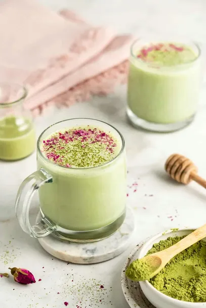 herbata-matcha-100-g-produkt-nie-zawiera-antyzbrylaczy-barwnikow-cholesterolu-cukru-drozdzy-glutenu-gmo-jajek-konserwantow-laktozy-nabialu-oleju-palmowego-orzechow-pestek-pszenicy-soi-tluszczy-trans-utwardzanych