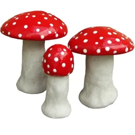 muchomory-figurki-ogrodowe-zestaw-3-sztuki-prezent-do-ogrodu-pod-iglaki