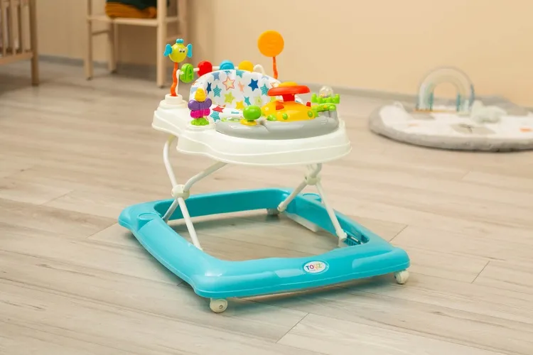 chodzik-stepp-light-blue