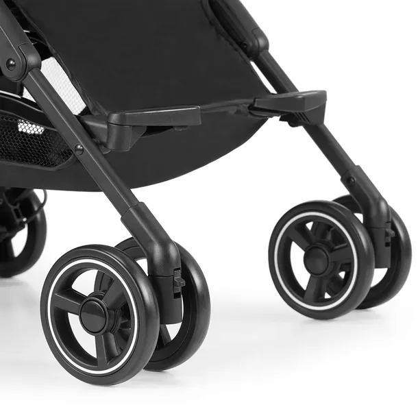 wozek-spacerowy-mini-dot-grey-73643-skladanie-parasolka