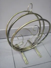 gazetownik-metalowy-maly-6183