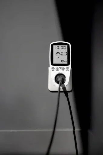 2w1-programator-czasowy-watomierz-tuya-smart-wifi-stan-nowy-kod-produktu-72-022