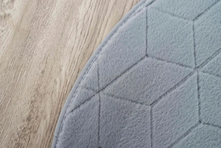 dywan-okragly-strado-rabbit-3d-140-silver-rodzaj-futrzany