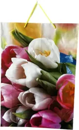 torebka-prezentowa-w-kwiatki-z-tulipanami