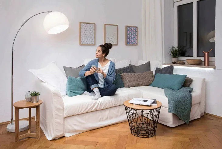 zarowka-led-e14-p45-49w-cct-smart-zigbee-ledvance-barwa-swiatla-inny