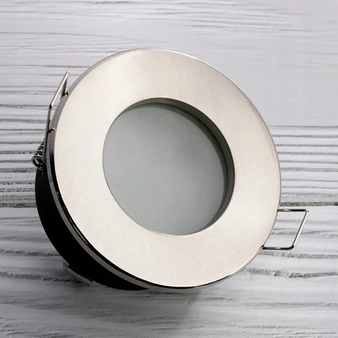 oswietlenie-lazienkowe-zestaw-oprawa-led-gu10-6w-stan-nowy