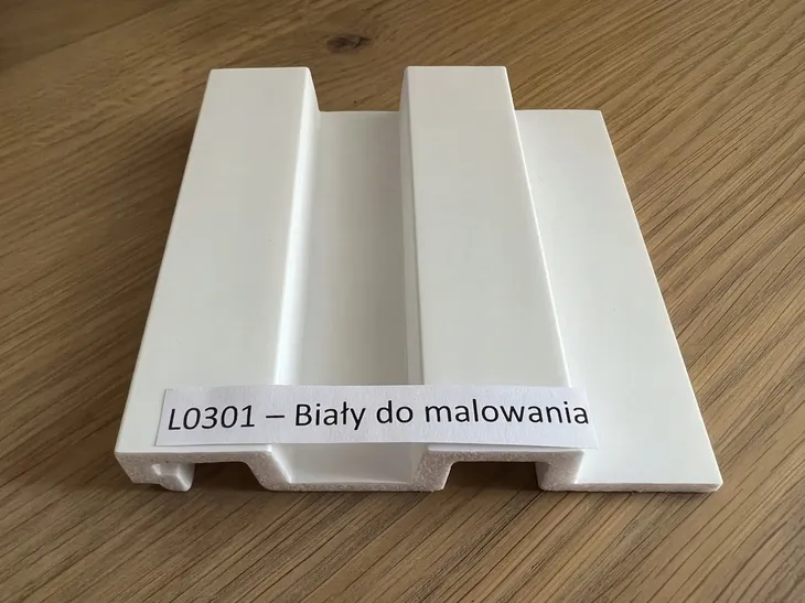 lamele-kolor-bialy-gotowe-panele-scienne-l0301-material-tworzywo-sztuczne