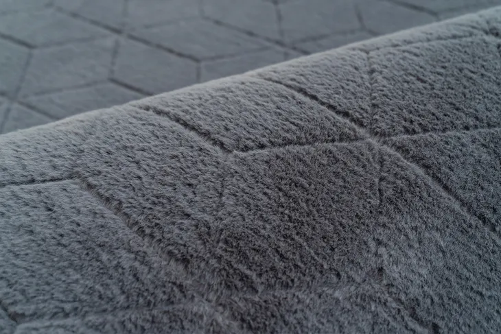 dywan-strado-rabbit-3d-160x220-grey-kolor-odcienie-szarosci
