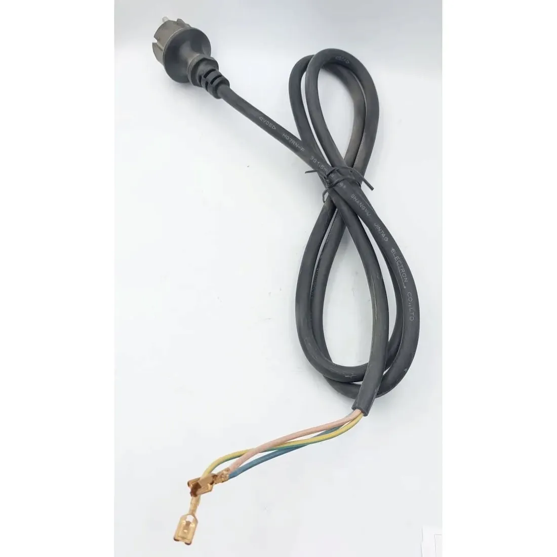 kabel-z-wtyczka