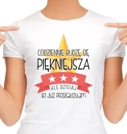 koszulka-na-dzien-kobiet-piekniejsza-prezent