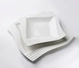 basic-talerz-plaski-fala-24x325h15cm-stan-nowy