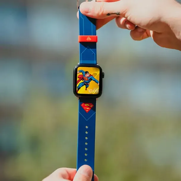 dc-comics-pasek-do-apple-watch-superman-tactical-waga-z-opakowaniem-0-3-kg-stan-nowy