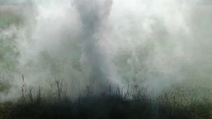 swieca-dymna-pxm30-biala-waga-z-opakowaniem-0-2-kg