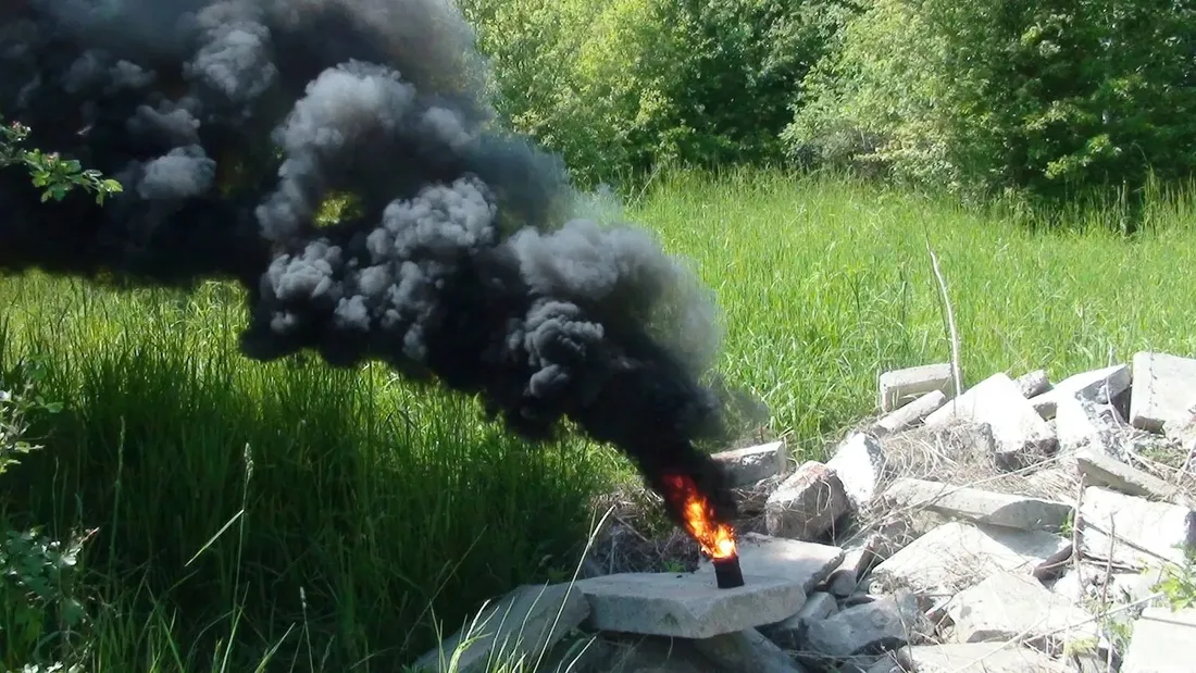 swieca-dymna-jfs-2-czarna