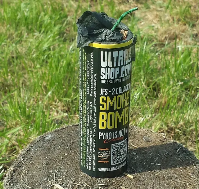 swieca-dymna-jfs-2-czarna-czas-dzialania-60-s