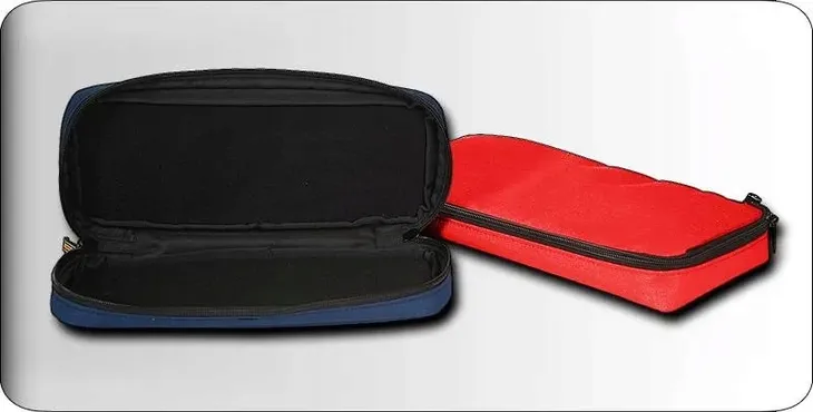 etui-na-sluchawki-trm-24-stan-nowy