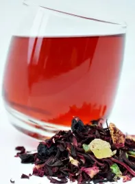 truskawkowa-margarita-100-g-herbata-owocowa-pyszna