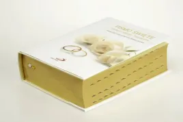 pismo-sw-st-i-nt-na-slub-paginacja-zlocone-brzegi-kartek