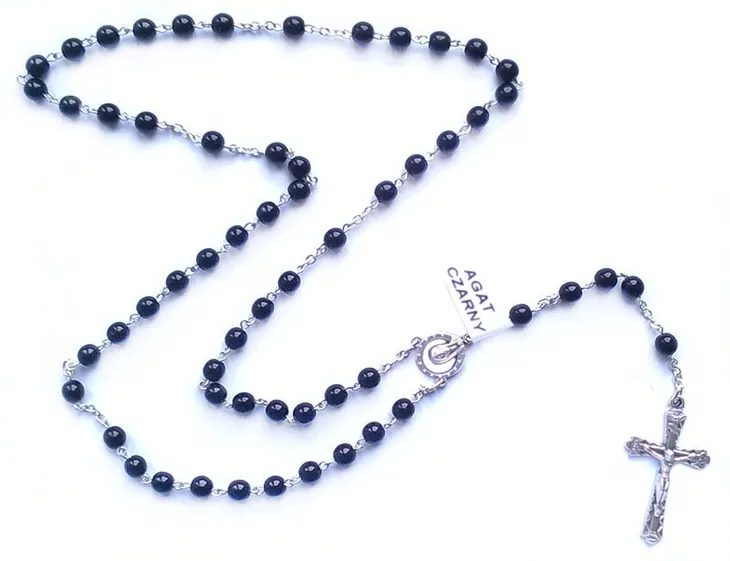 rozaniec-kamienie-agat-czarny