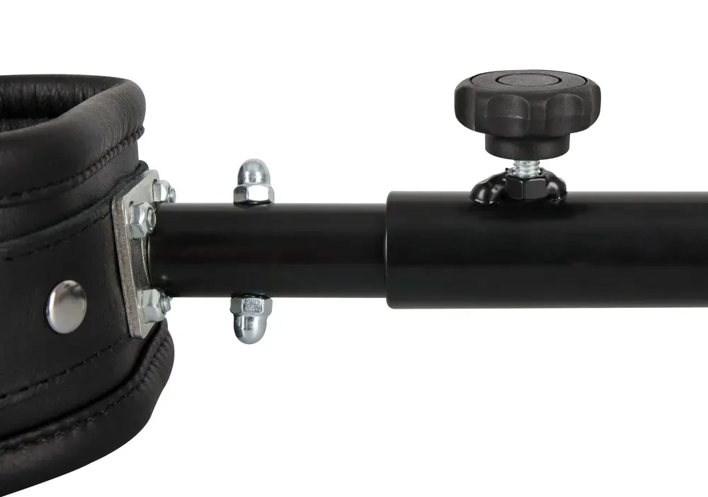 leather-spreader-bar