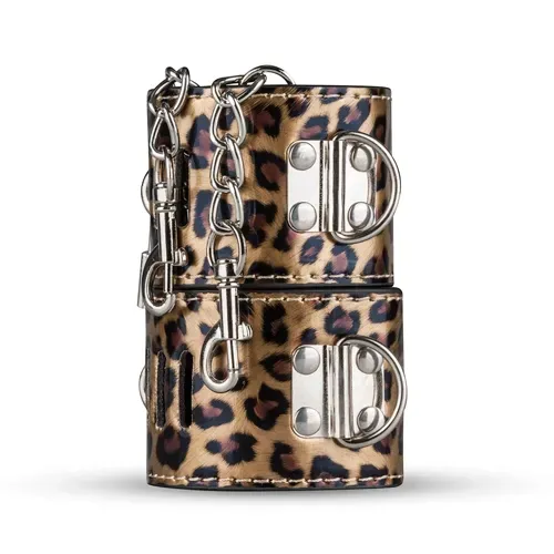 bdsm-set-leopard