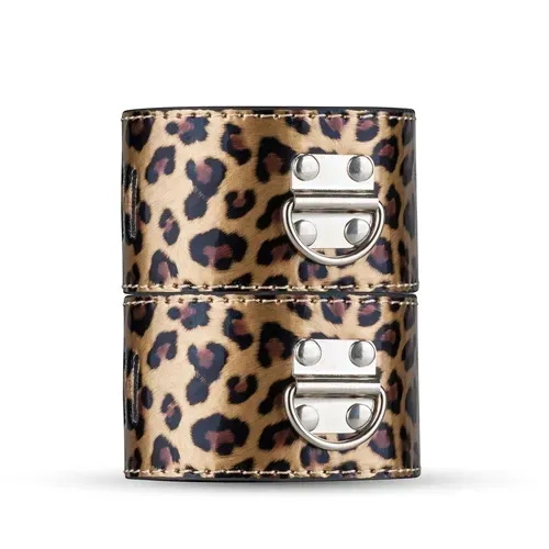 bdsm-set-leopard