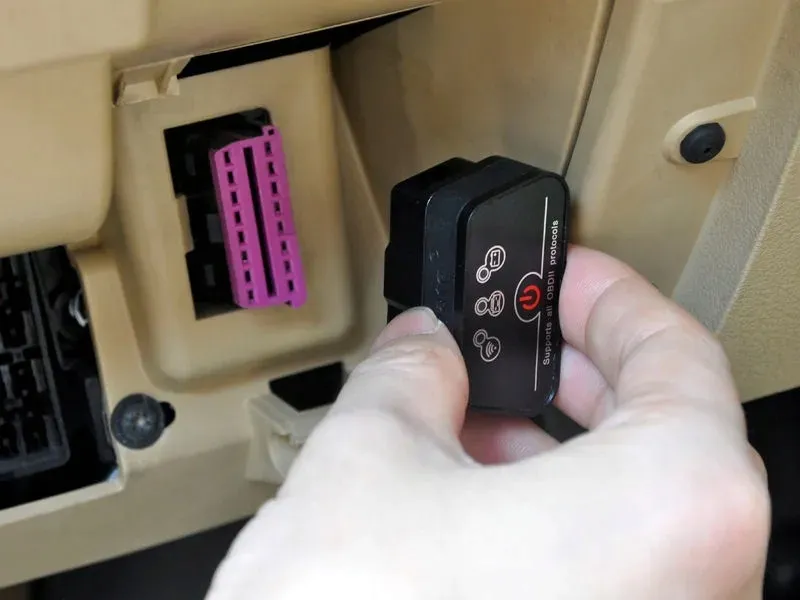 interfejs-obdii-elm327-icar2-wifi-polski-program